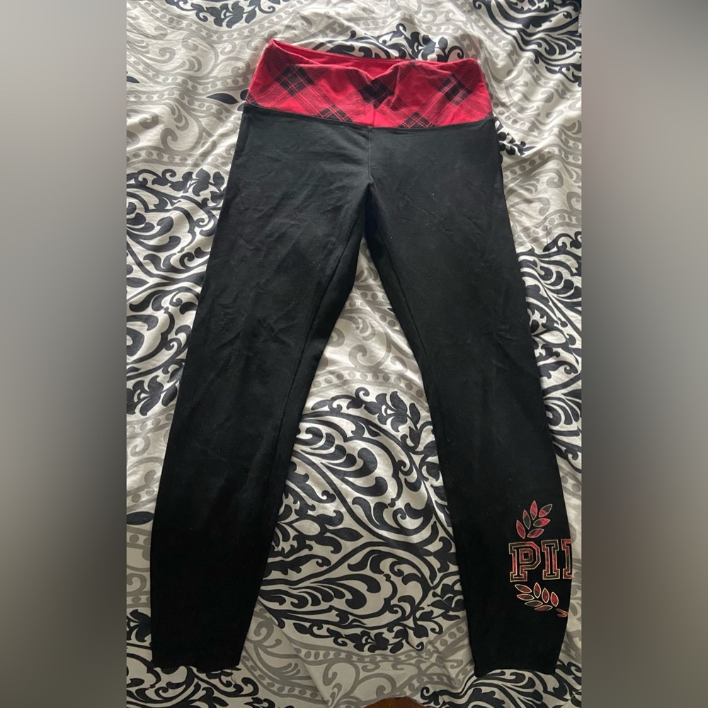 Victoria Secret PINK black Yoga leggings. Worn but still has a lot of wear left.